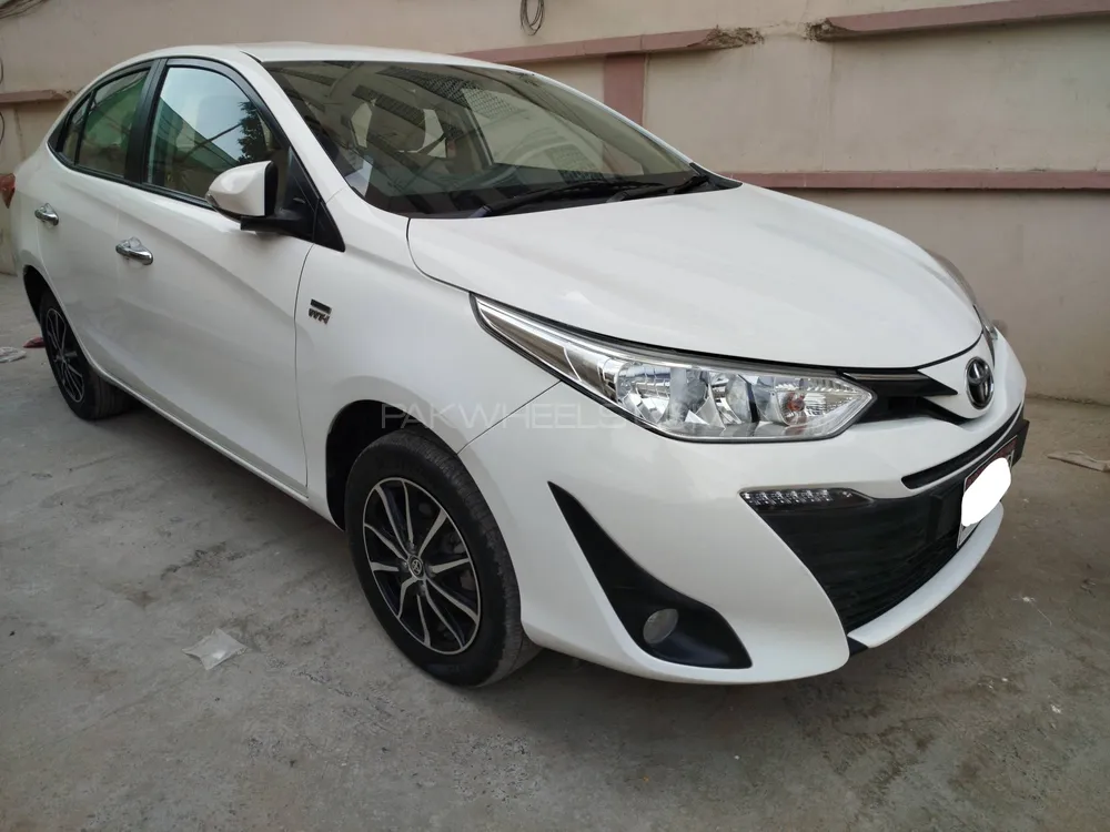ٹویوٹا یارس سیڈان 2022 for Sale in کراچی Image-1