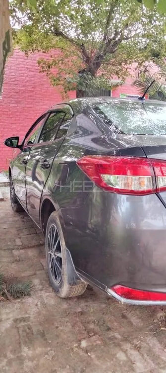 Toyota Yaris Sedan 2021 for Sale in Lahore Image-1