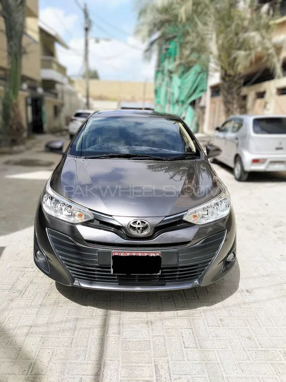 Toyota Yaris Sedan 2021 for Sale in Karachi Image-1