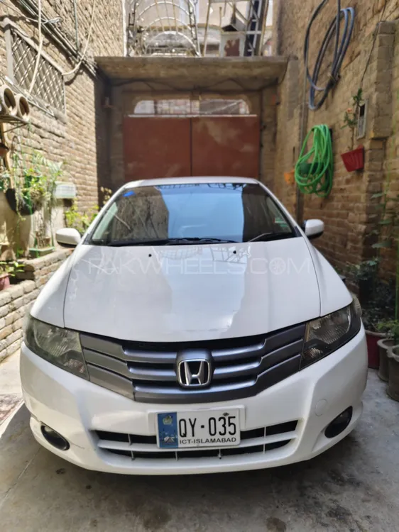 Honda City 2010 for Sale in Peshawar Image-1
