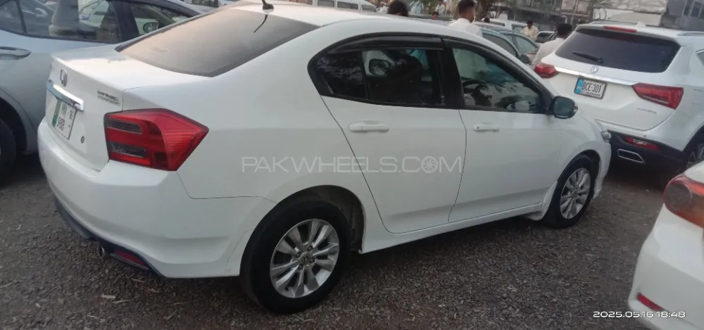 Honda City 2016 for Sale in Gujrat Image-1