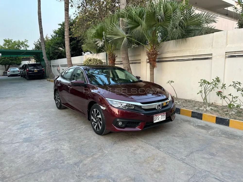 Honda Civic 2018 for Sale in Karachi Image-1
