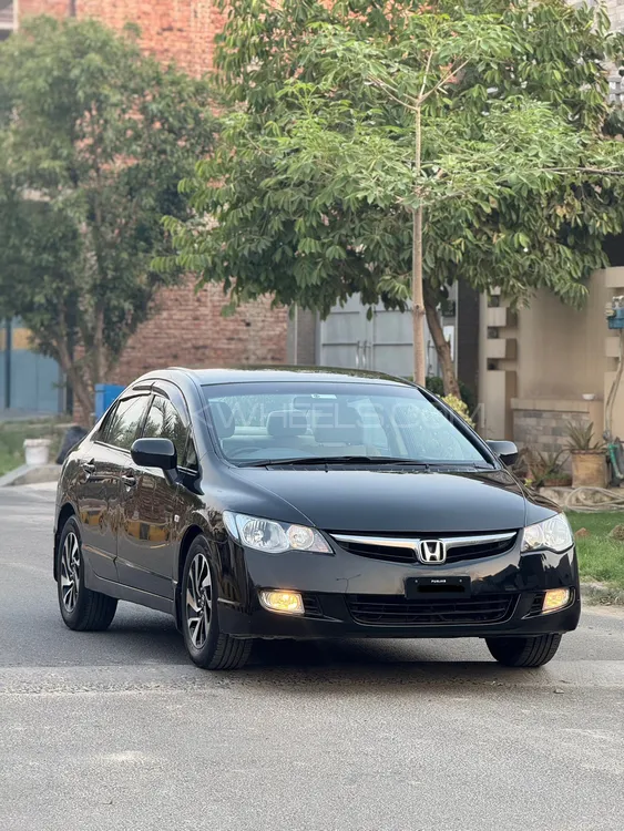 Honda Civic 2010 for Sale in Faisalabad Image-1