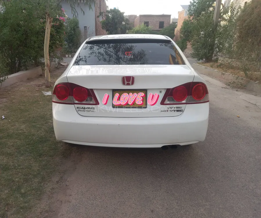 Honda Civic 2010 for Sale in Multan Image-1