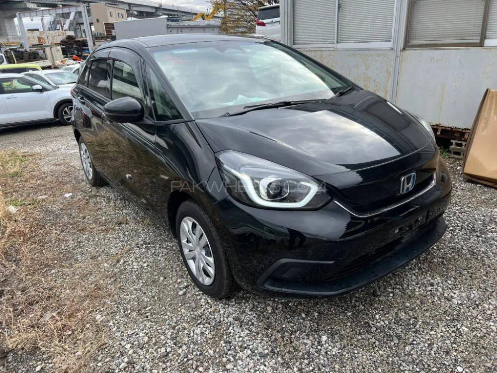Honda Fit 2020 for Sale in Lahore Image-1