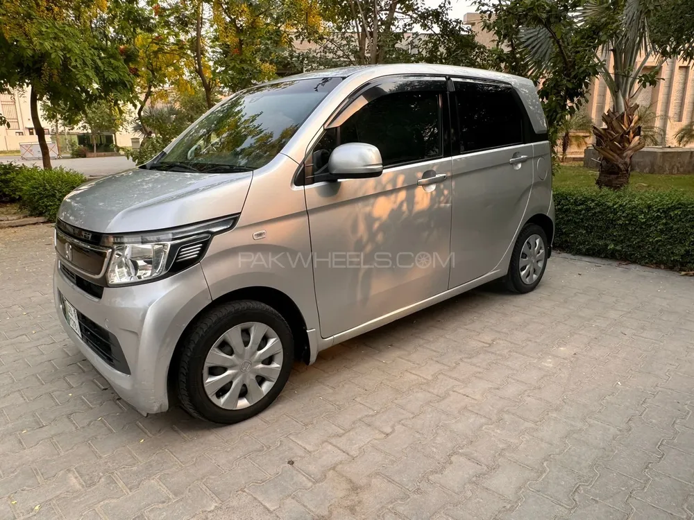 Honda N Wgn 2015 for Sale in Lahore Image-1