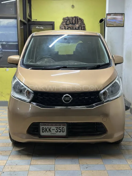 Nissan Dayz 2015 for Sale in Karachi Image-1