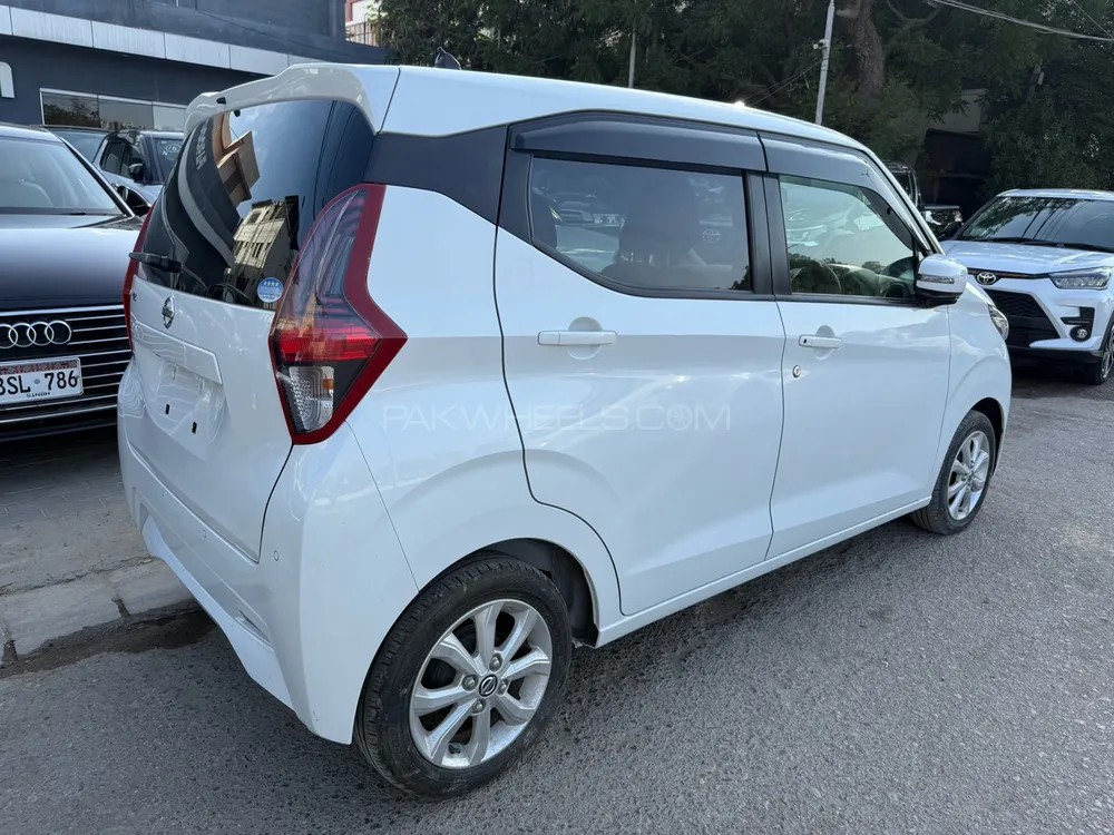 نسان ڈیز 2022 for Sale in کراچی Image-1