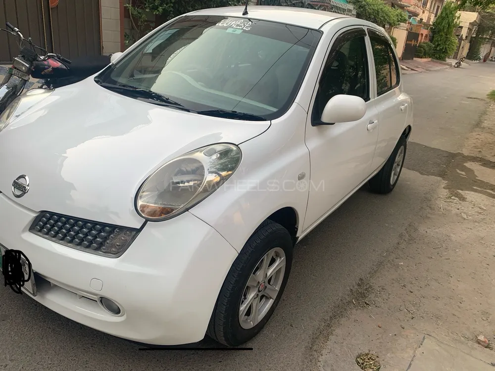 Nissan March 2007 for Sale in Lahore Image-1