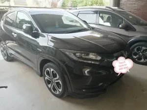 Honda Vezel Hybrid Z Style Edition 2015 for Sale