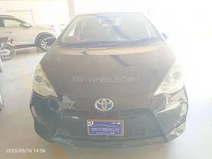 Toyota Aqua S 2014 for Sale