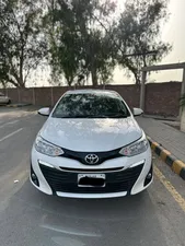 Toyota Yaris Sedan GLI CVT 1.3 2023 for Sale