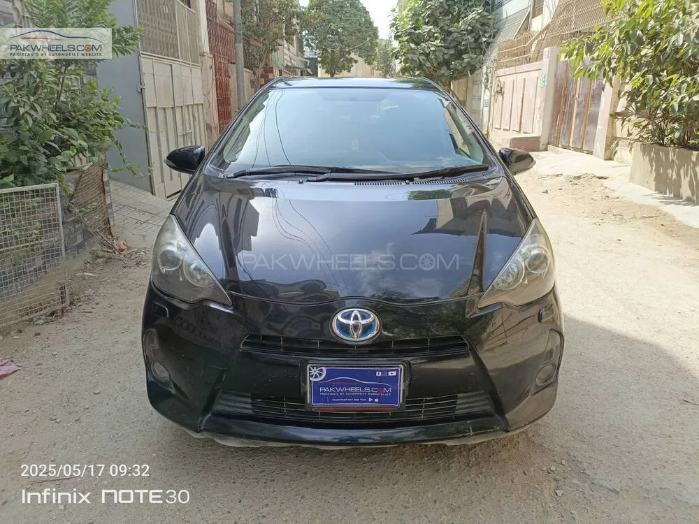 Toyota Aqua 2012 for Sale in Karachi Image-1