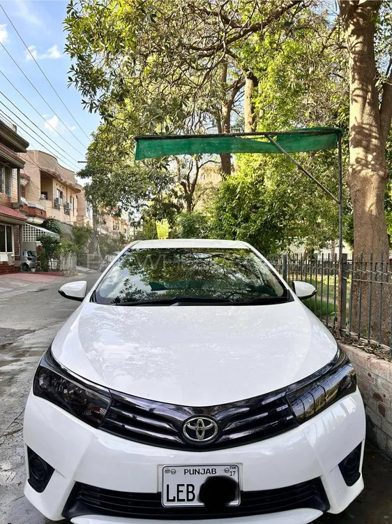 Toyota Corolla 2016 for Sale in Lahore Image-1