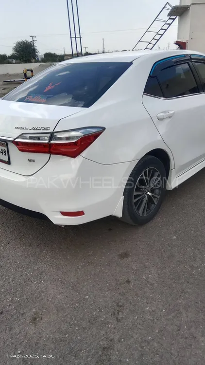 Toyota Corolla 2019 for Sale in Karachi Image-1