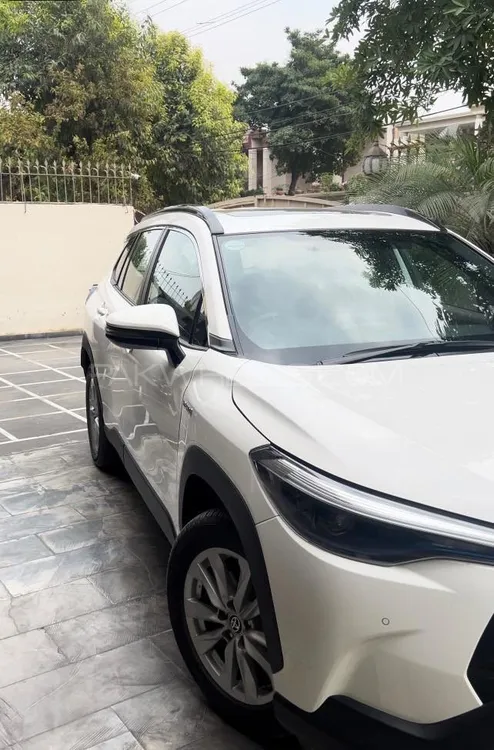 Toyota Corolla Cross 2024 for Sale in Lahore Image-1