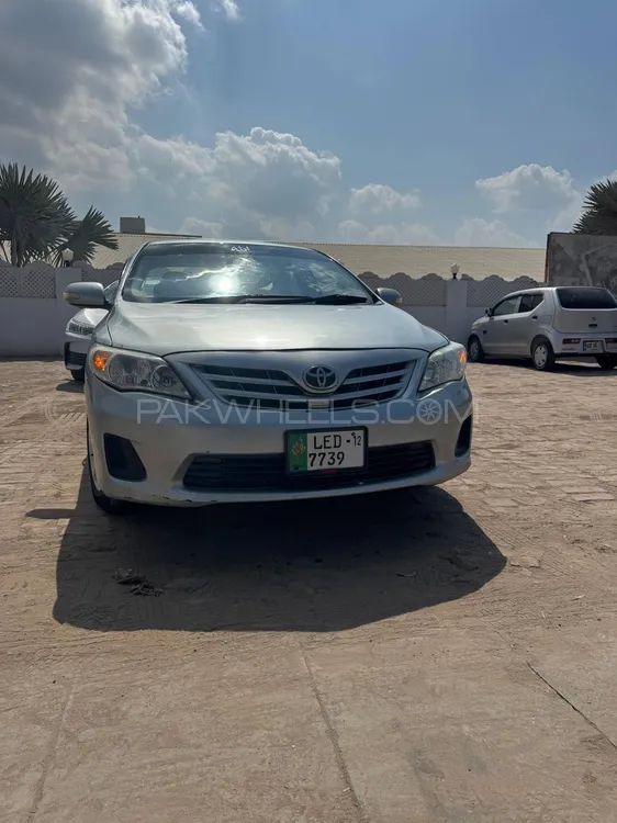 Toyota Corolla 2012 for Sale in Jhang Image-1