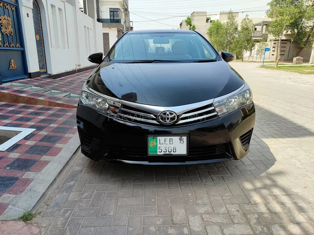 Toyota Corolla 2015 for Sale in Jhang Image-1