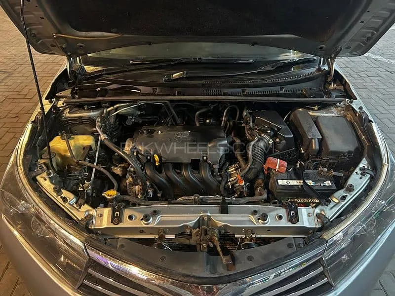 Toyota Corolla 2015 for Sale in Gujranwala Image-1