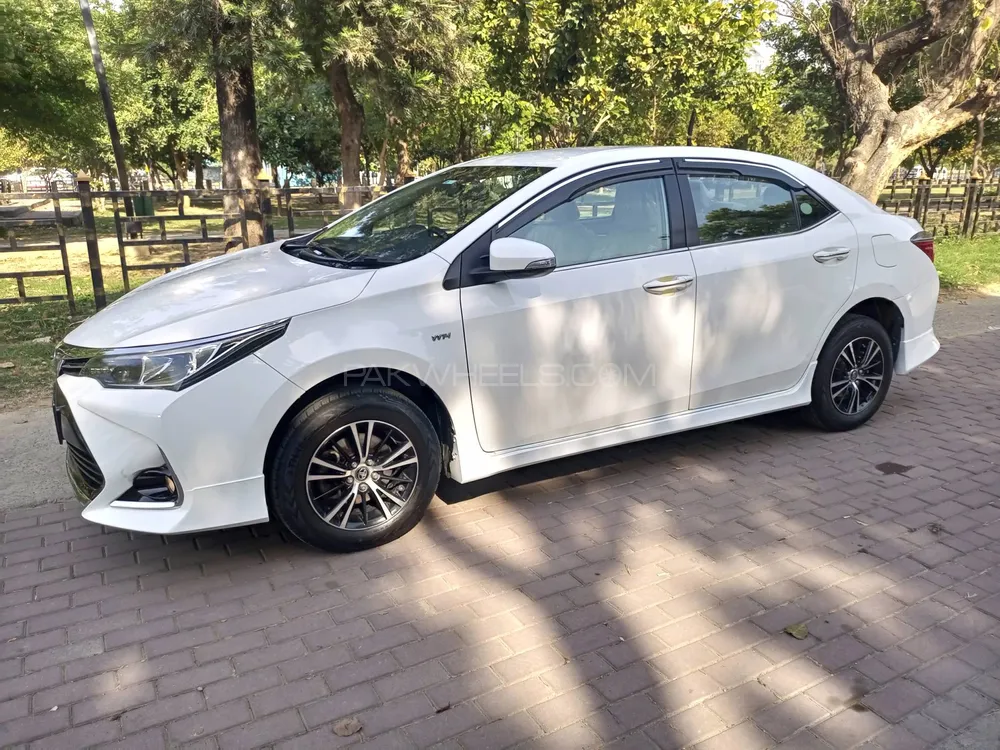 Toyota Corolla 2020 for Sale in Islamabad Image-1