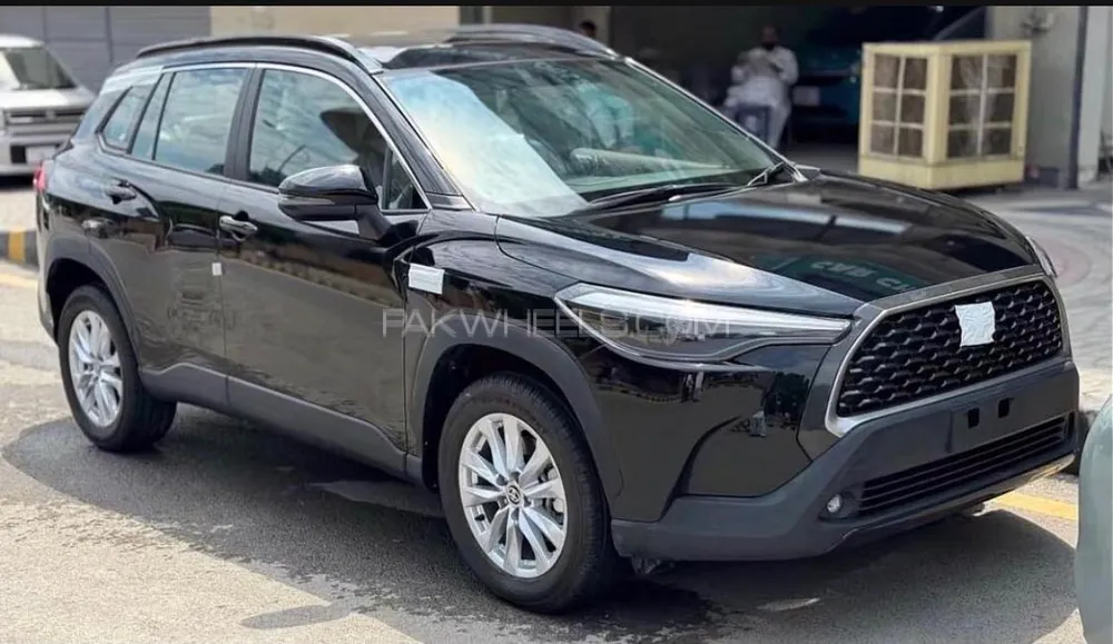 Toyota Corolla 2025 for Sale in Islamabad Image-1