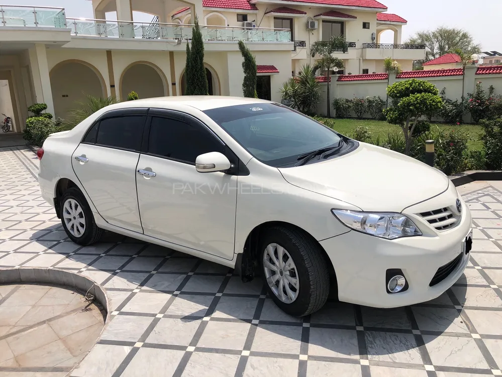 Toyota Corolla 2011 for Sale in Kharian Image-1