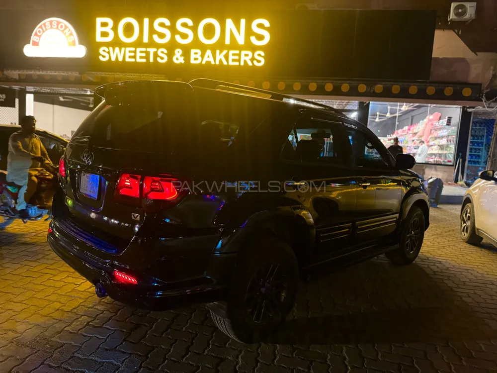 Toyota Fortuner 2013 for Sale in Sialkot Image-1