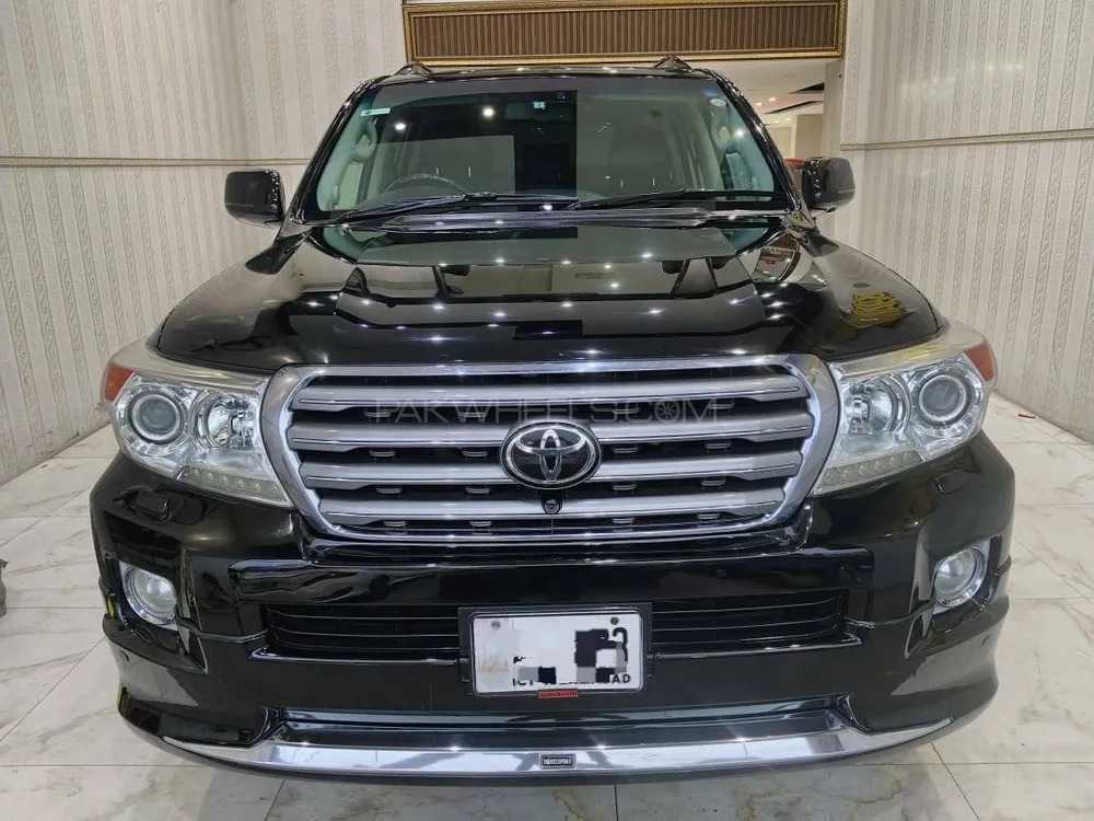 Toyota Land Cruiser 2011 for Sale in Lahore Image-1