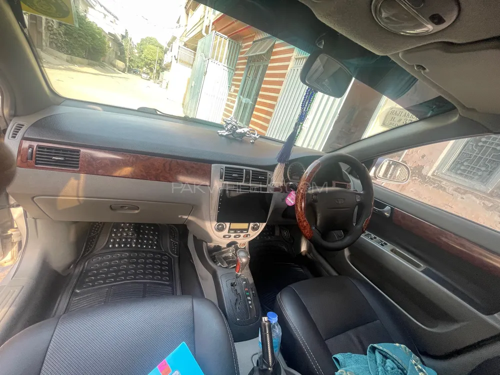 Chevrolet Optra 2005 for Sale in Lahore Image-1