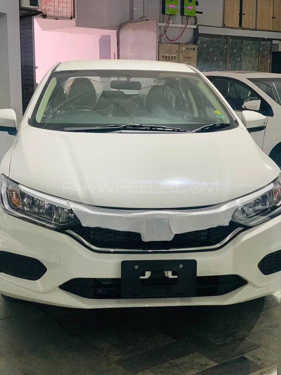 Honda City 2025 for Sale in Lahore Image-1