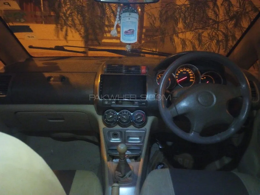 Honda City 2005 for Sale in Karachi Image-1