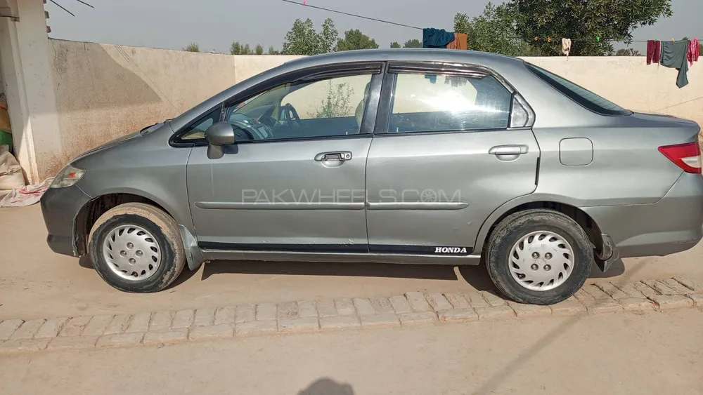 Honda City 2005 for Sale in Jhang Image-1