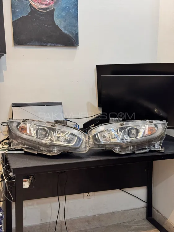 Honda Civic genuine Headlights 2019 model Image-1