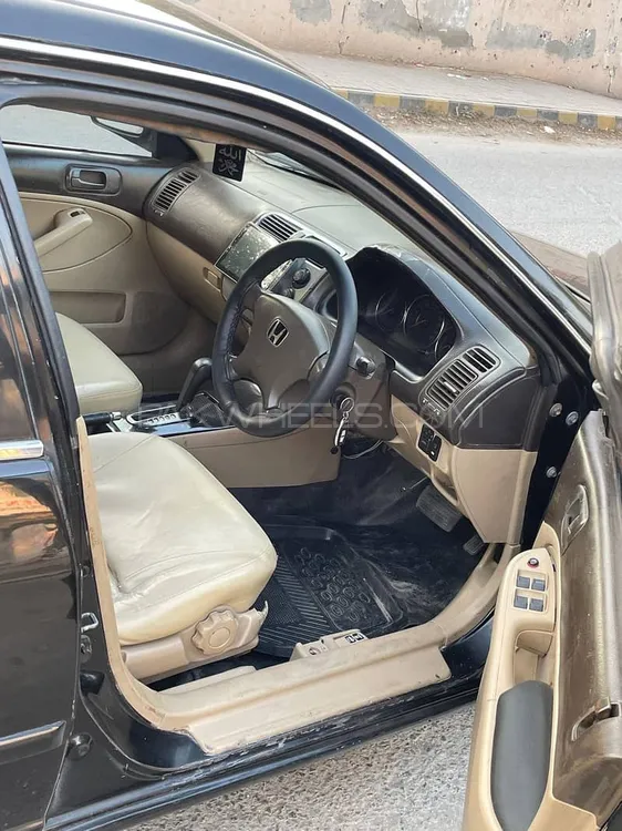 Honda Civic 2005 for Sale in Lahore Image-1