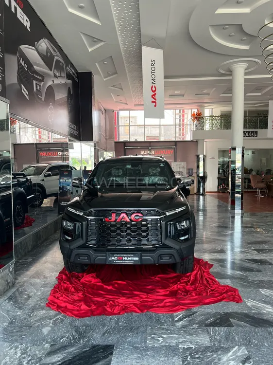 JAC T9 2025 for Sale in Multan Image-1