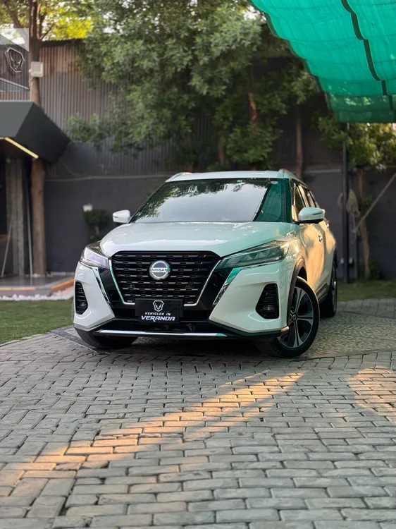 نسان ککس 2021 for Sale in لاہور Image-1