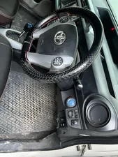 Toyota Aqua S 2012 for Sale