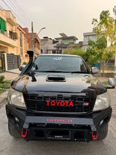 Toyota Hilux D-4D Automatic 2009 for Sale