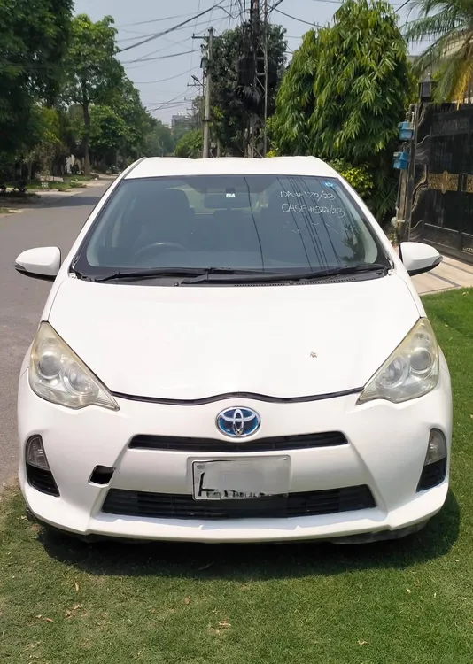 ٹویوٹا اکوا 2013 for Sale in لاہور Image-1