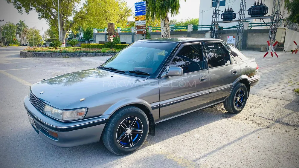 Toyota Corolla 1990 for Sale in Peshawar Image-1