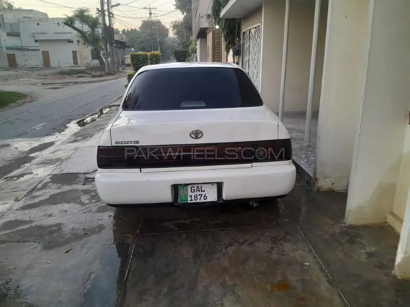 Toyota Corolla 1998 for Sale in Sahiwal Image-1