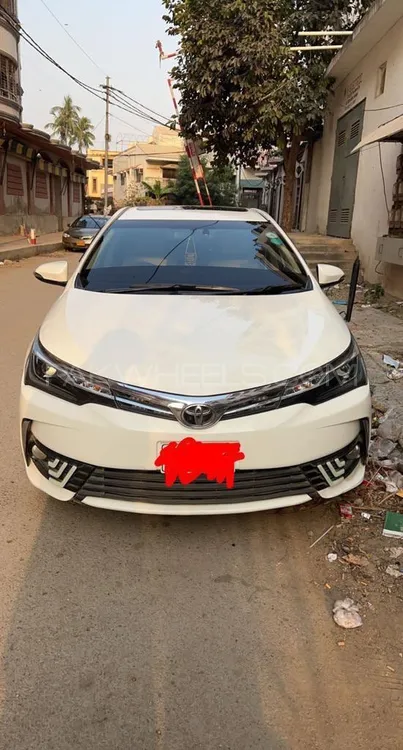 Toyota Corolla 2018 for Sale in Karachi Image-1