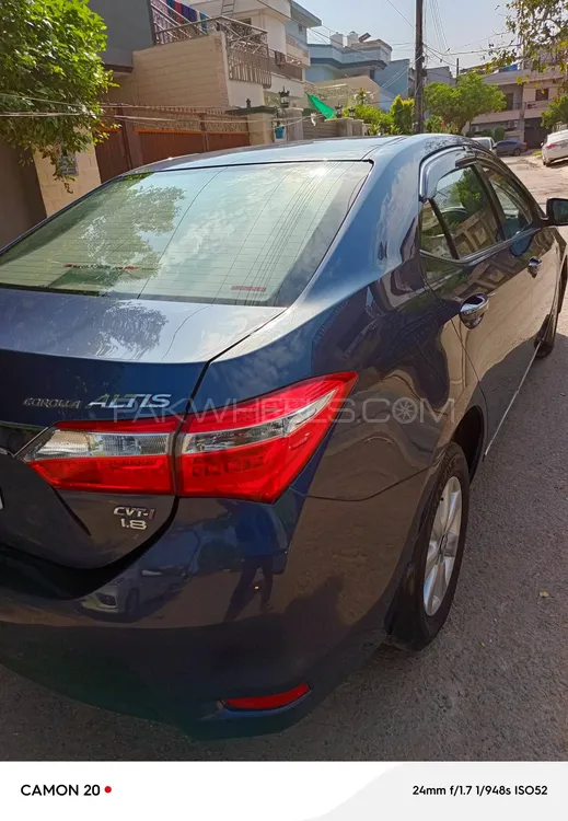 Toyota Corolla 2015 for Sale in Lahore Image-1