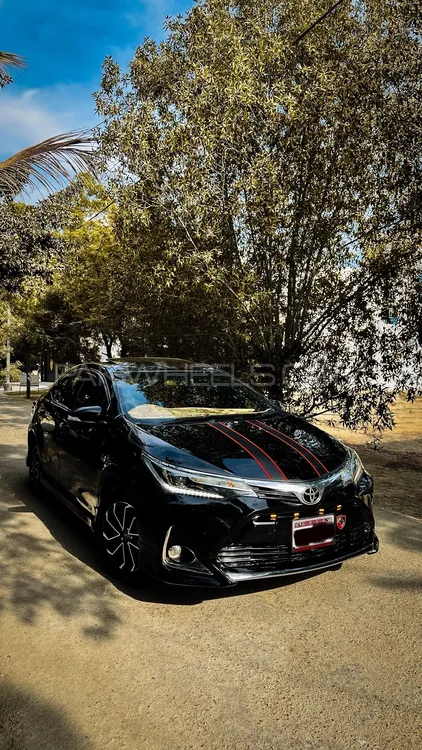 Toyota Corolla 2016 for Sale in Karachi Image-1
