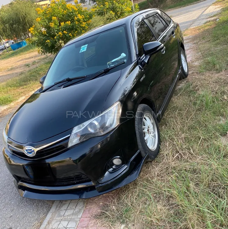Toyota Corolla Fielder 2014 for Sale in Islamabad Image-1