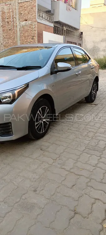 Toyota Corolla 2015 for Sale in Mian Channu Image-1