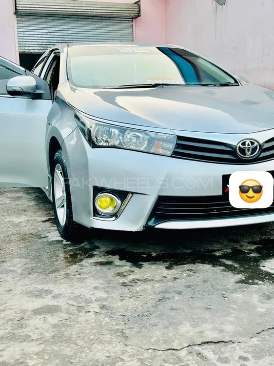 Toyota Corolla 2015 for Sale in Kohat Image-1