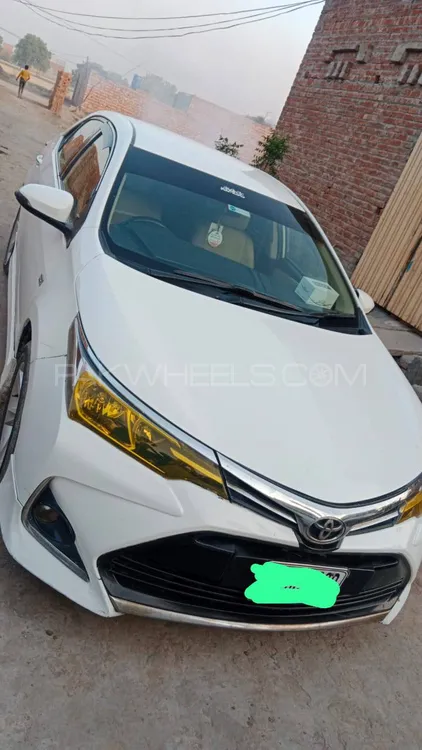 Toyota Corolla 2019 for Sale in Faisalabad Image-1