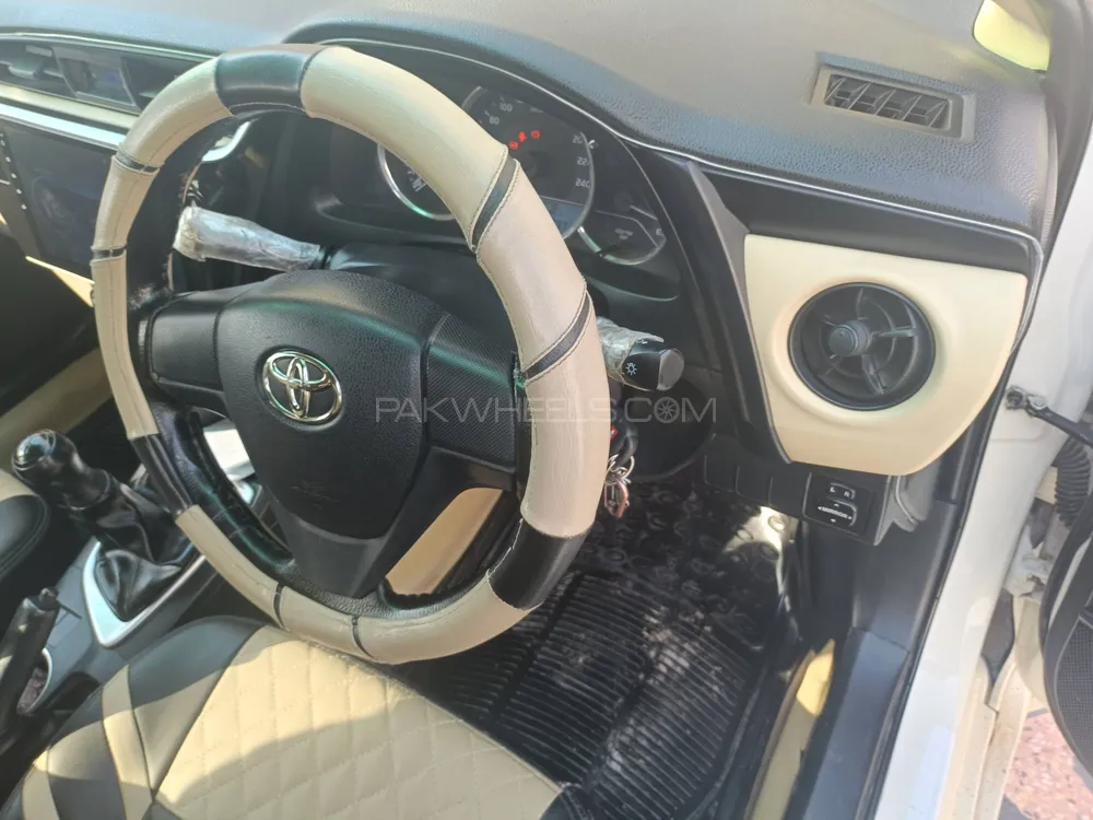 Toyota Corolla 2019 for Sale in Gujar Khan Image-1