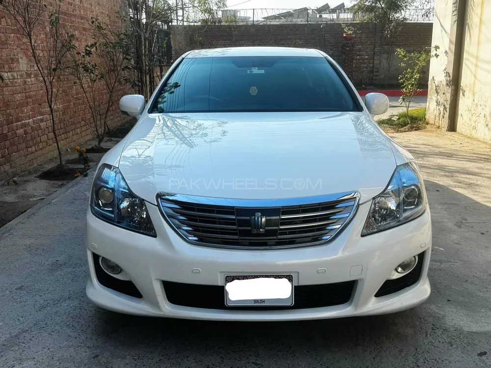 Toyota Crown 2008 for Sale in Faisalabad Image-1